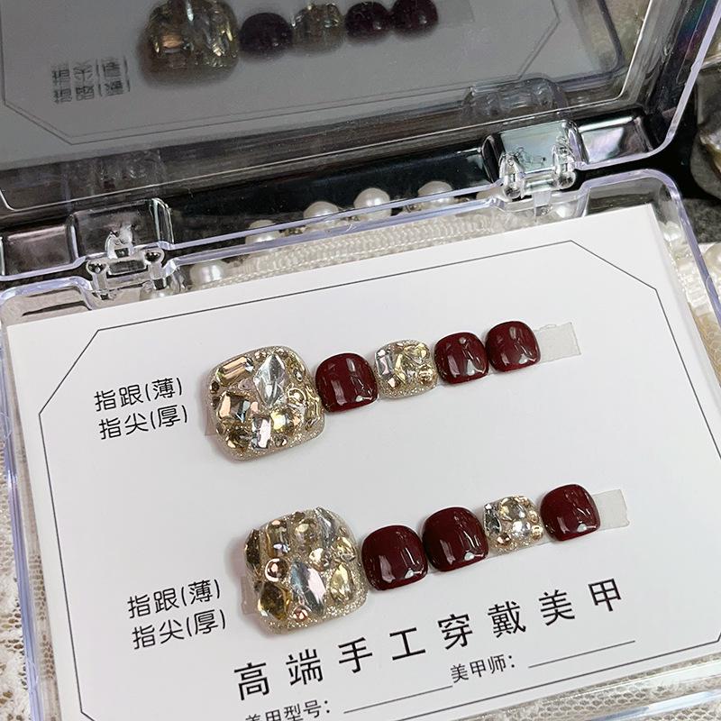 

Высококачественные съемные гелевые накладные ногти на ногах со стразами винного цвета Large Rhinestone Design