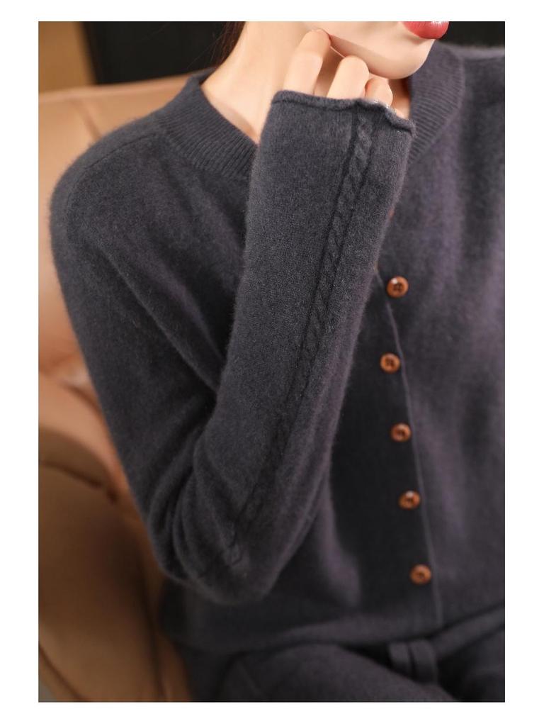 2024 Women's Loose V-Neck Pure Wool Knit Cardigan - Autumn/Winter Plus Size French Style Outerwear