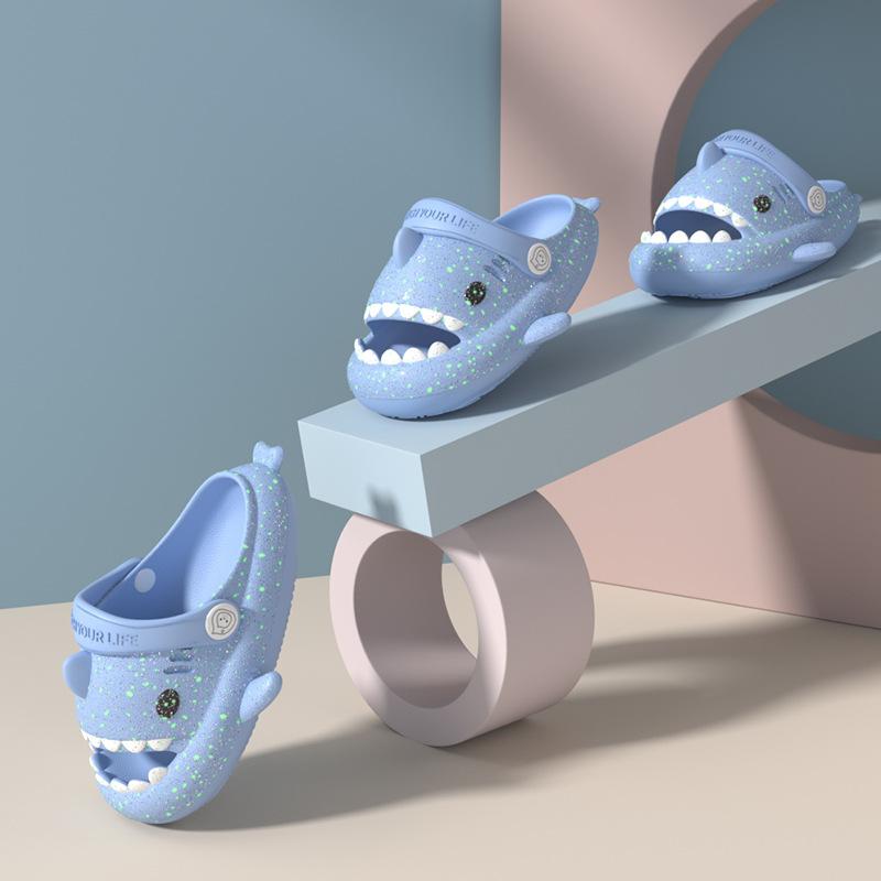Children's Luminous Shark Slippers Summer Boys Girls Kids Night Glow Strap Sandals Anti Slip Soft Cartoon Beach Casual Shoes