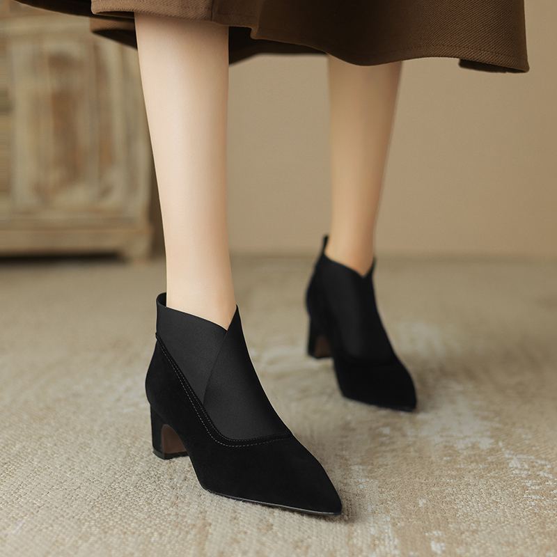 Krazing Pot Cow Leather Sheep Suede Winter Pointed Toe Med Heels Modern Boots Women Slip On Ankle Boots