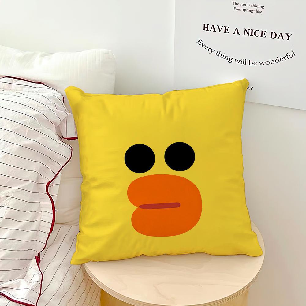 Cute Cartoon Kawaii Yellow Duck S-Sally Face Art Soft Hogar Pillowcase For Sofa Living Room Bed Home Decor Protective Covers