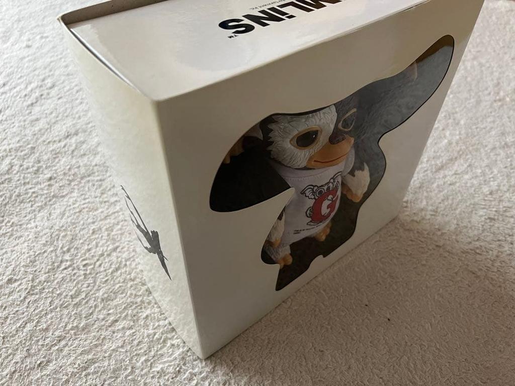 [USED] OVER THE STRiPES Gremlin Figure