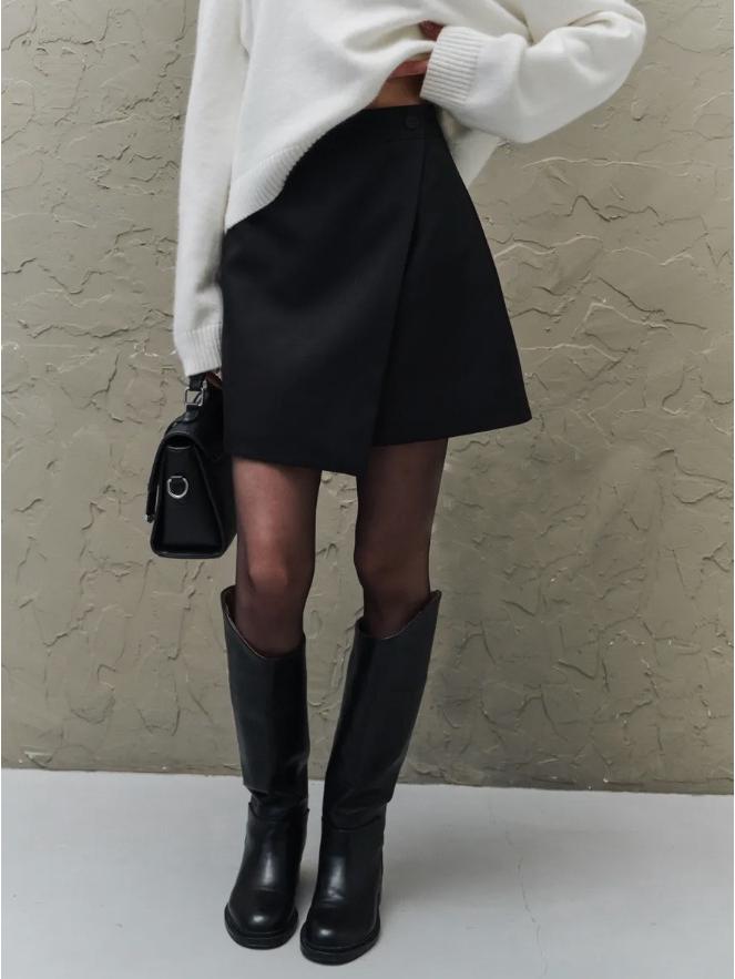 2025 Spring Korean High-Waisted Slimming Anti-Exposure Irregular Mini Skirt