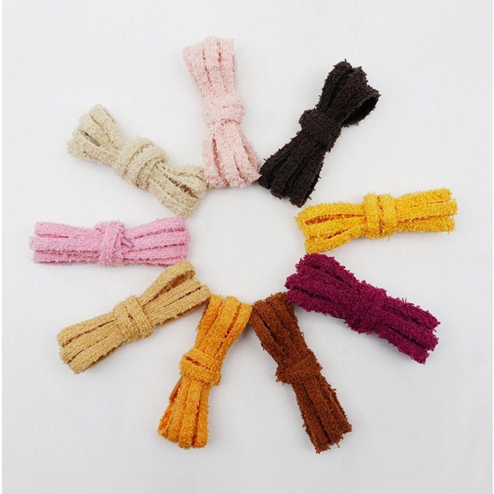 1 pár Dámské nadýchané měkké tkaničky do tenisek Ploché tkaničky Kreativní plyšové tkaničky do bot