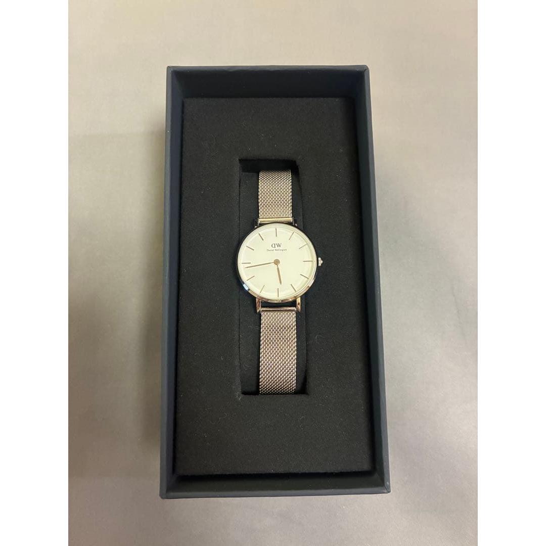 Used Daniel Wellington watch 28mm