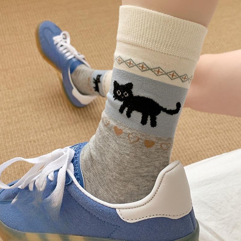 

Fer Island Children s Autumn-winter Mid-length Plush Socks Featuring Cute Cartoon Cats and Dogs with Fleece Material and Without Bones 1 pair