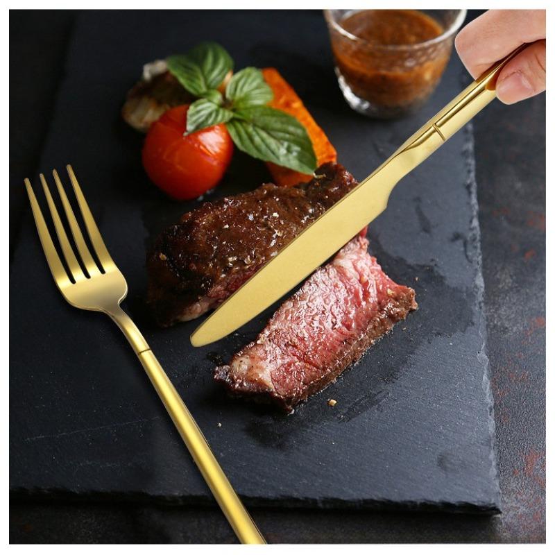 Stainless steel tableware, Knight series set, 24 piece Western style steak knife, fork, spoon set, gift box light luxury