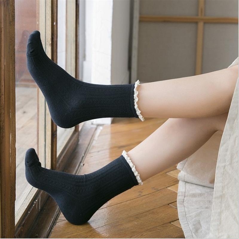 Fashion Lacework Frilly Ruffle Socks Cotton Soft High Quality Lady Girl Kawaii Cute Socks Solid Color Harajuku Retro Women Socks