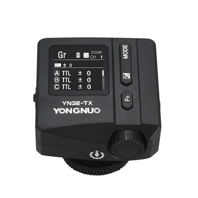 Bezdrôtový spúšťač blesku YONGNUO YN32-TX TTL 2,4G bleskový vysielač Vstavaná batéria s viacerými bleskami