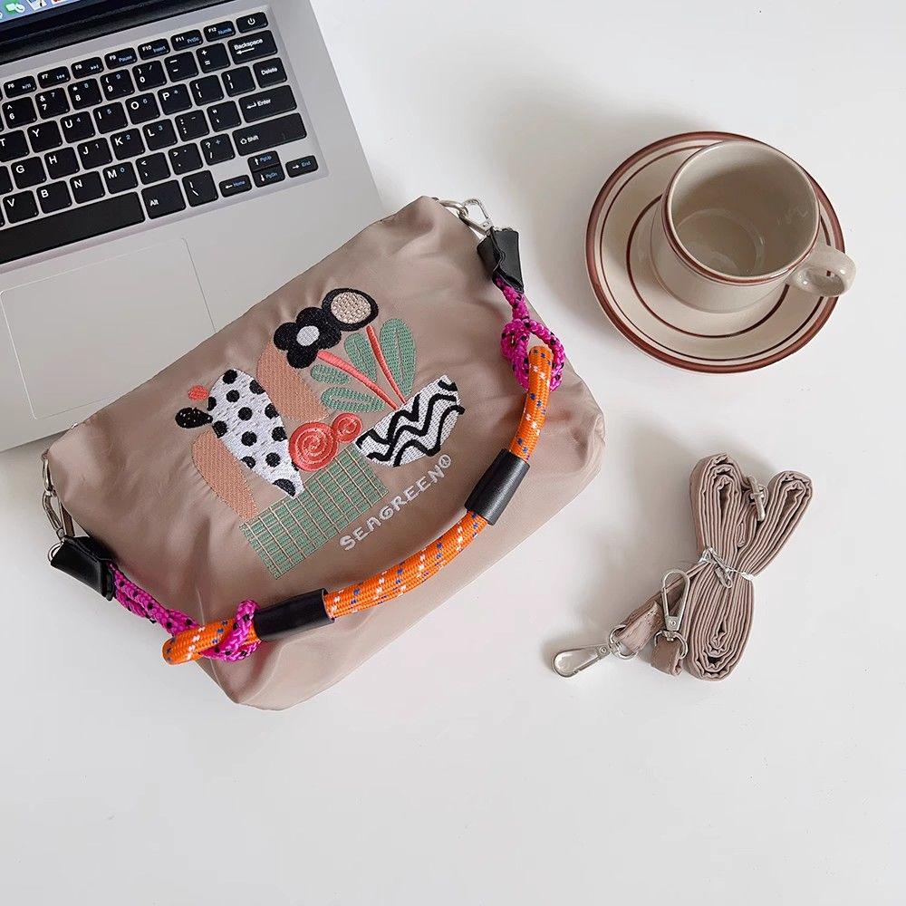 Women's Japanese Style Embroidered Shoulder Bag - Large Capacity, Portable Fashion Toiletry Storage