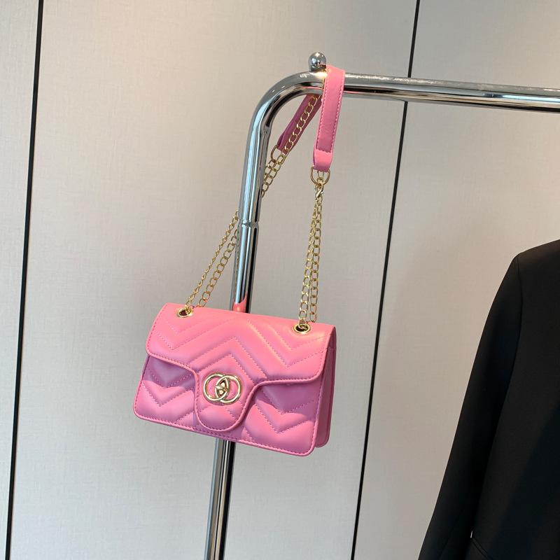 

2025 early autumn new fashion simple shoulder bag fashion simple messenger bag women small square bag women розовый