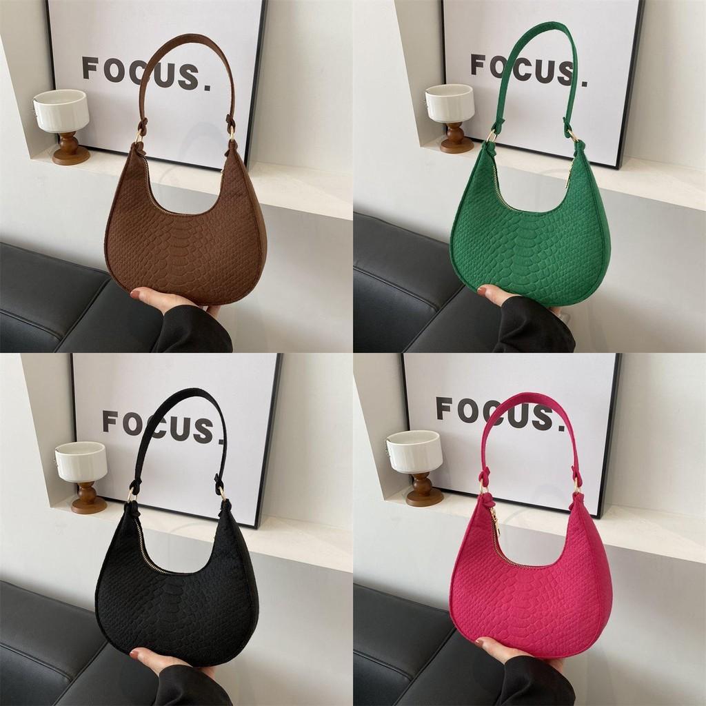 Chic Versatile Womens Fashion Snake Print Shoulder Bag Perfect For Casual Daily Use