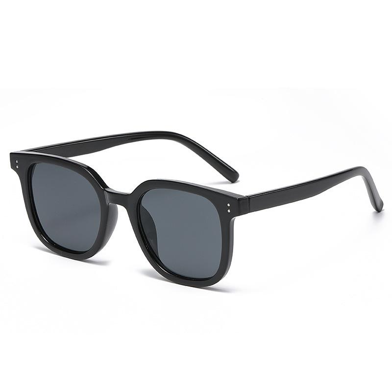 Gradient Brown Blush Lens Black Frame GM Style Sunglasses Women Men High-end UV Protection Fashion Sun Glasses