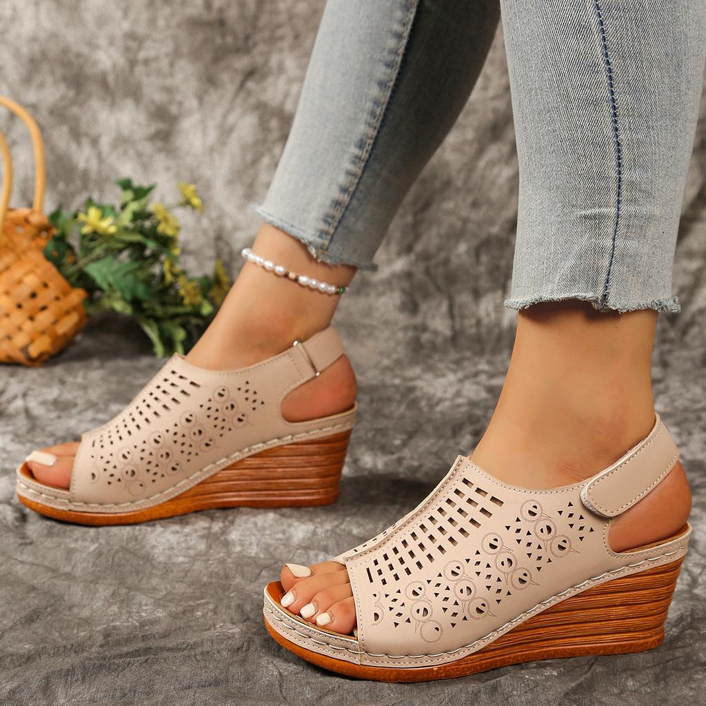 Foreign trade year summer new European and American style hollow lightweight Velcro sandals women's large size wedge sandals