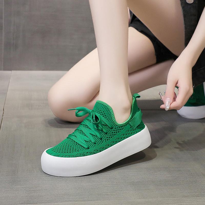 Fashion Breathable Running Shoes for Women 2024 Autumn New Soft Sole Knitting Green Sneakers Woman Lightweight Non Slip Casual Shoes