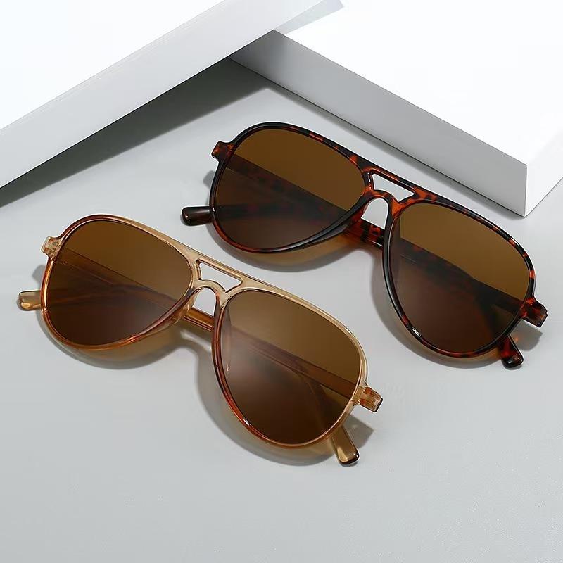 New Designer Square Sunglasses Women Fashion Blue Yellow Sun Glasses Female Vintage Retro Big Frame Eyewear Uv400