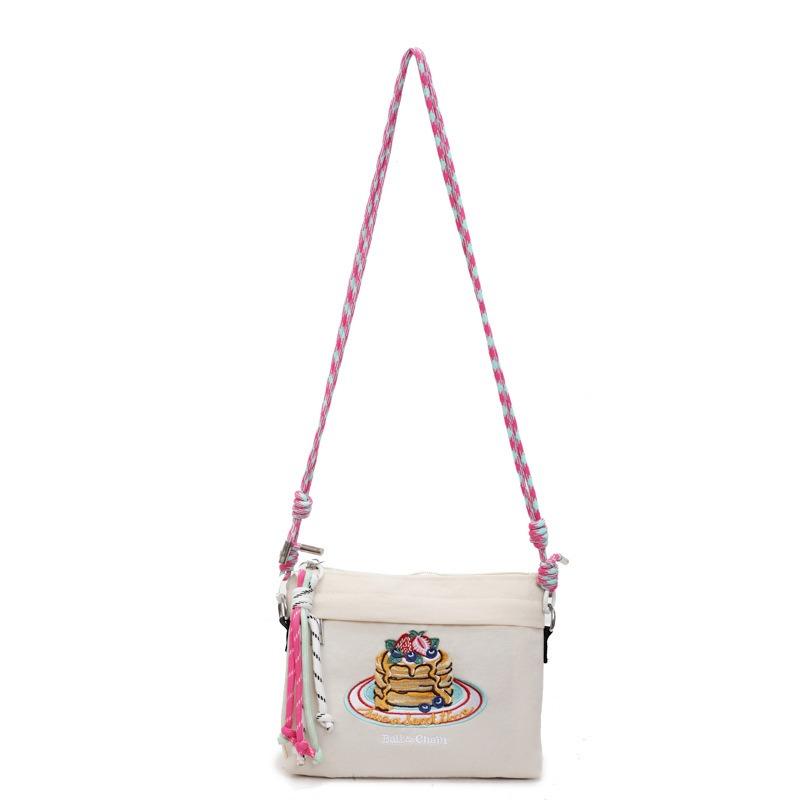 Women's Vegetable Embroidery Environmentally Friendly Cosmetic Bag Storage Bag Waterproof Nylon Sweet and Cute Shoulder Messenger Bag