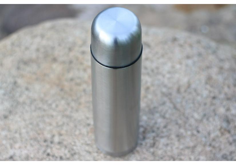 304 Stainless Steel Vacuum Thermos Flask, Portable for Men & Women, 201 Outdoor Bullet Head Design.