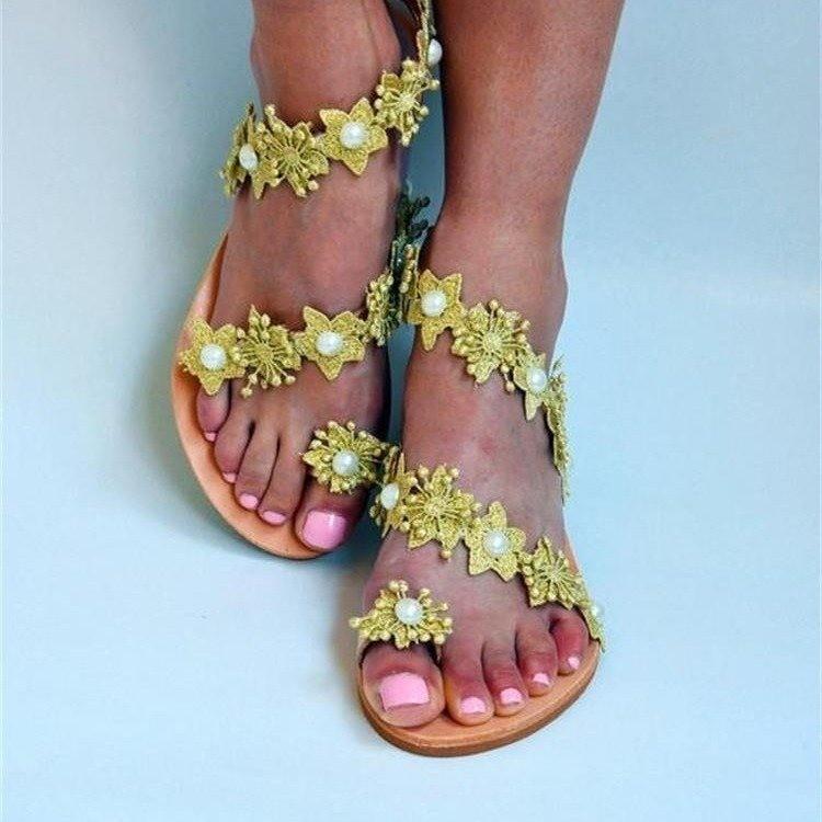 

Women s shoes sandals women s spring new flower flat-bottomed cool slippers women s round head 35 золотий