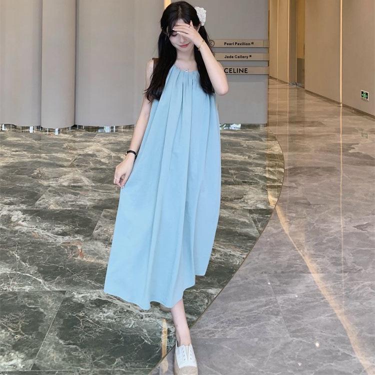 2026 Women's Summer French Backless Sleeveless Pleated Sling Dress