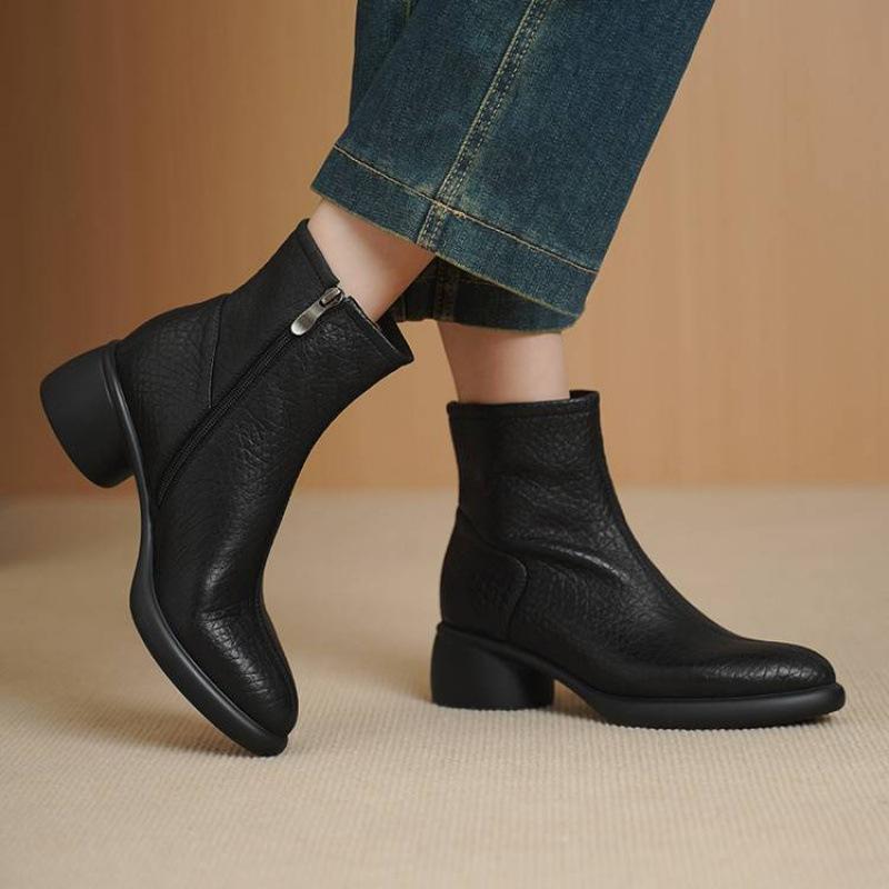 Autumn and winter sheepskin fashion boots solid color rubber soft sole non-slip new large size women's boots new leather low boots women