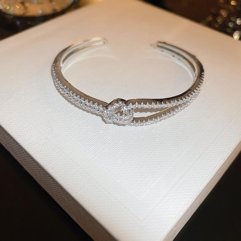 Zircon geometric cross-splicing open bracelet light luxury fashion high-end bracelet versatile high-end jewelry wholesale