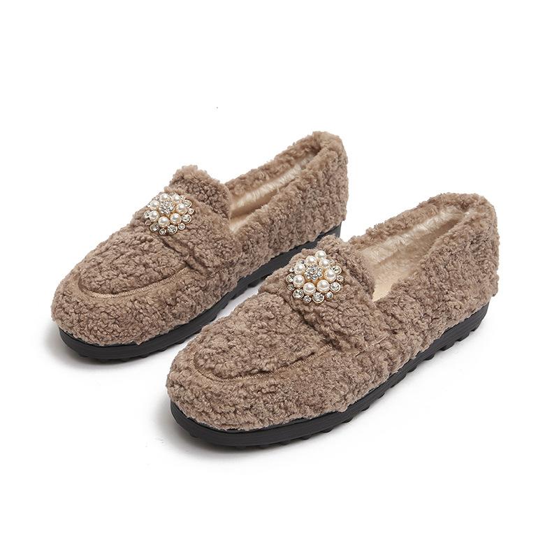 2025 New Winter Warm Cotton Shoes Women Plush Lined Lamb Bean Shoes Thick Sole Plus Size Outdoor Casual Sneakers