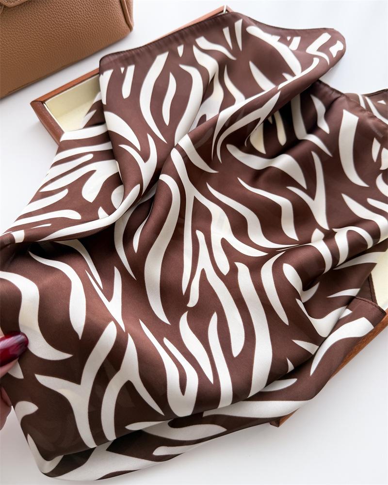 Luxury Brand Bohemian Print Square Scarf Elegant Ladies Soft Satin Shawl Stylish Women's Decorative Bandana