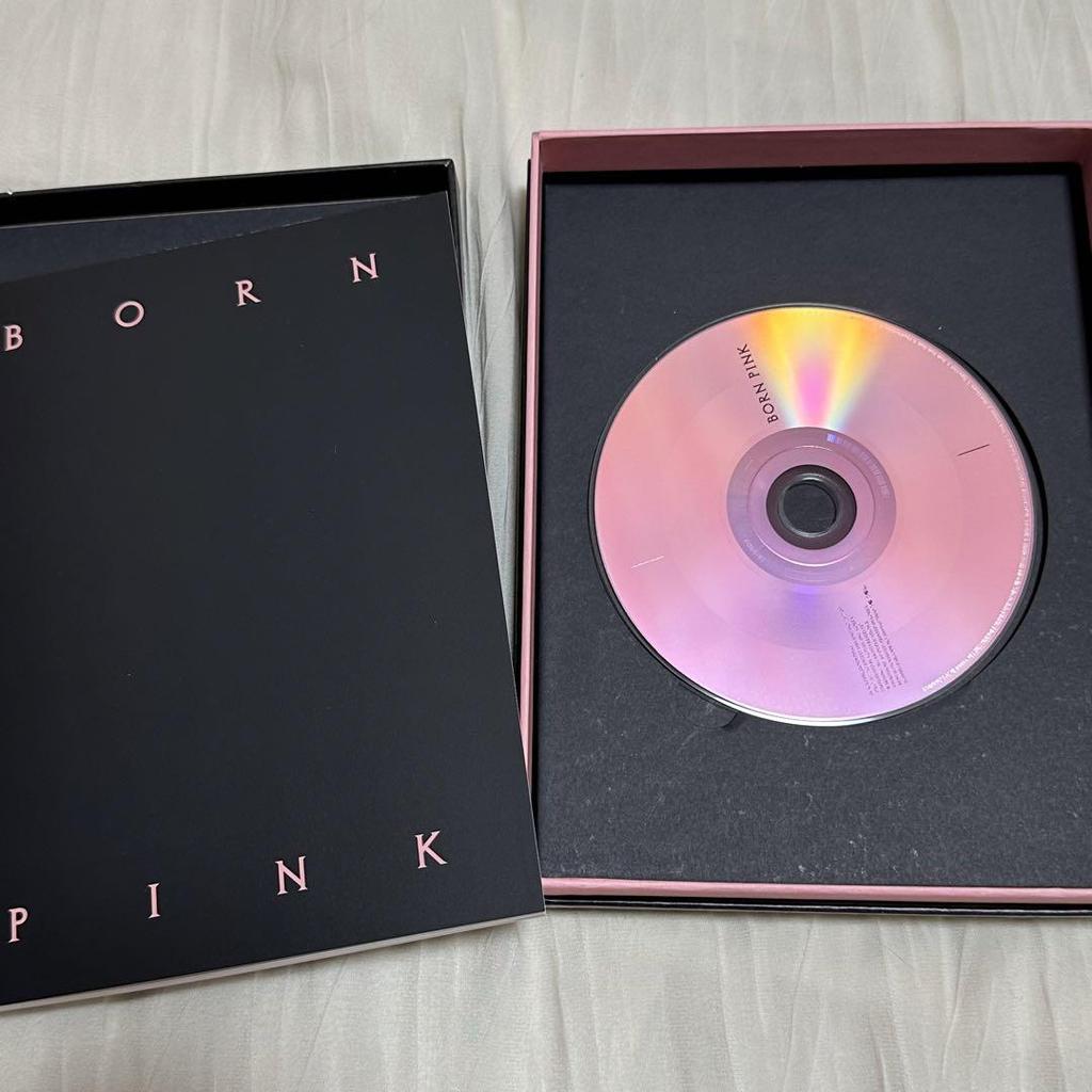 [USED] BLACKPINK BORN PINK with accessories