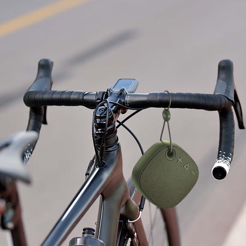 XO F56 Portable Outdoor Bluetooth Speaker