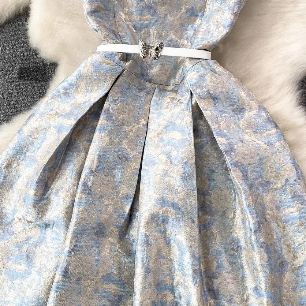 Letní elegantní květinové žakárové večerní společenské šaty dámské čtvercový límec bez rukávů tílko motýlkový pásek plesové šaty