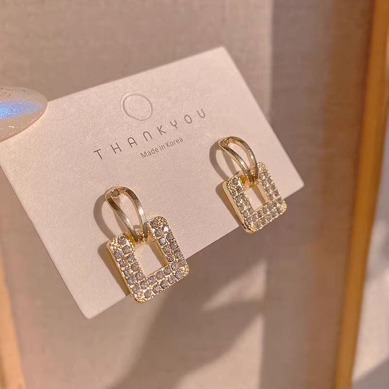 S925 Silver Geometric Diamond Square Stud Earrings - 2024 Unique Trendy Design for Women