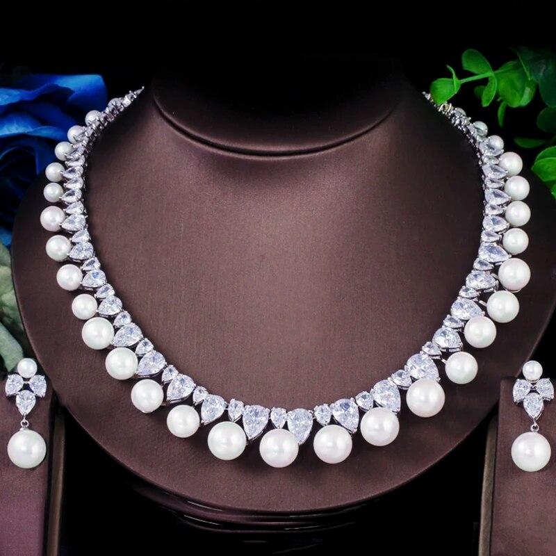 

Элегантное ожерелье с блестящим кубическим цирконием, большой искусственный жемчуг, роскошный свадебный банкетный комплект украшений для невесты JS624