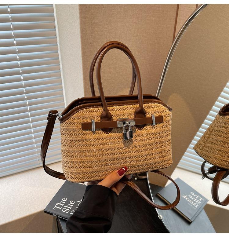 Woven Bag Women's Spring New Fashion Straw Handbag Versatile Small Square Bag Shoulder Messenger Bag