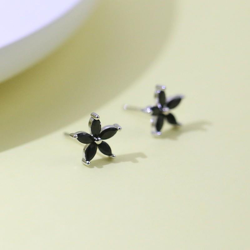 Boucles d'oreilles Studs Mode Coréenne Fleur Noire pour Femmes - Boucles d'oreilles Élégantes, Polyvalentes et Simples