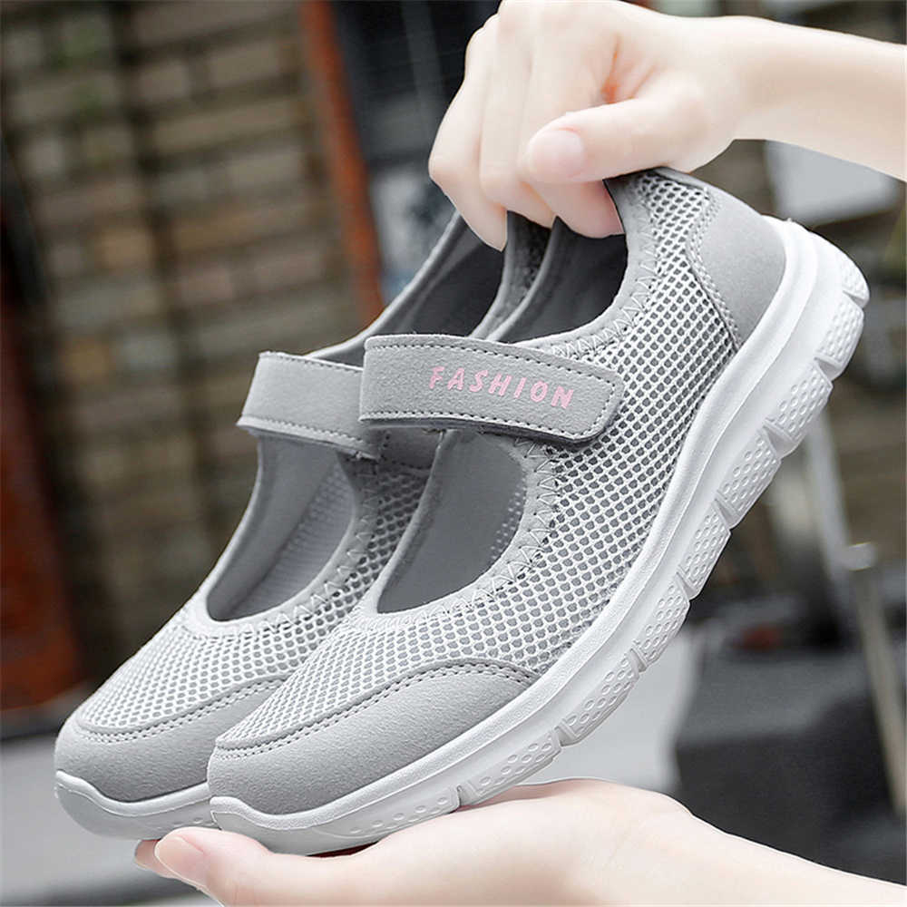 Fashion 35-36 Big Size Footwear For Lady Mules Women's Gym Training Shoes Women Sneakers Sports Runing Collection Holiday