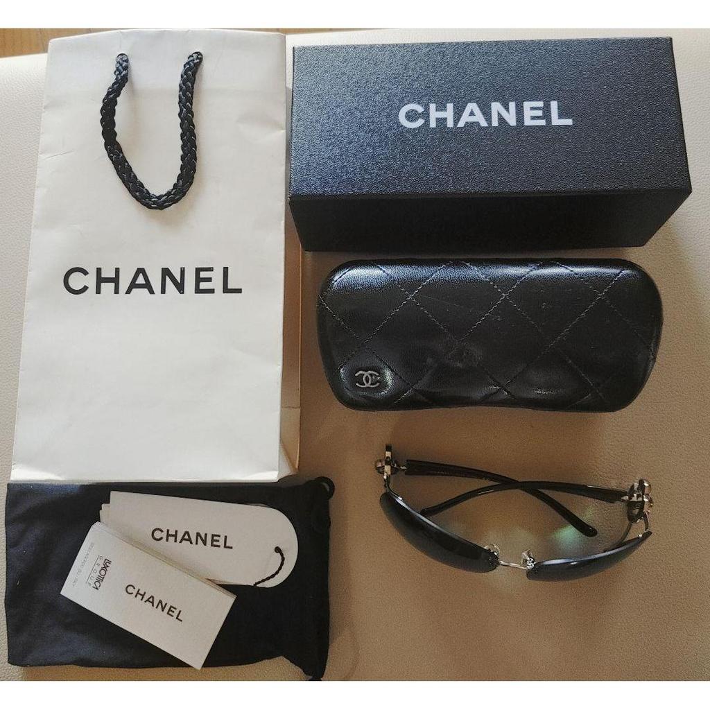 Used CHANEL Camellia Sunglasses Black