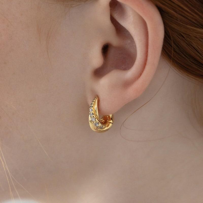 TATIANA Glimmer Twist Hoop Earrings EC3241