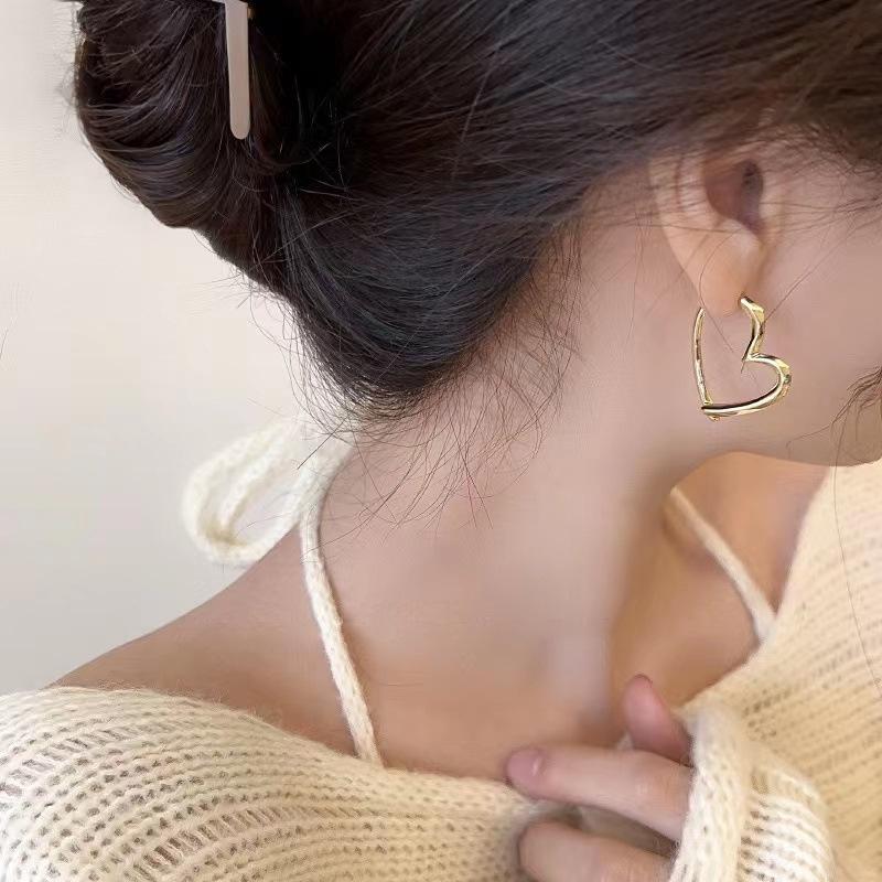 Gold-Plated Heart Earrings: Simple S925 Silver Hoops for Women