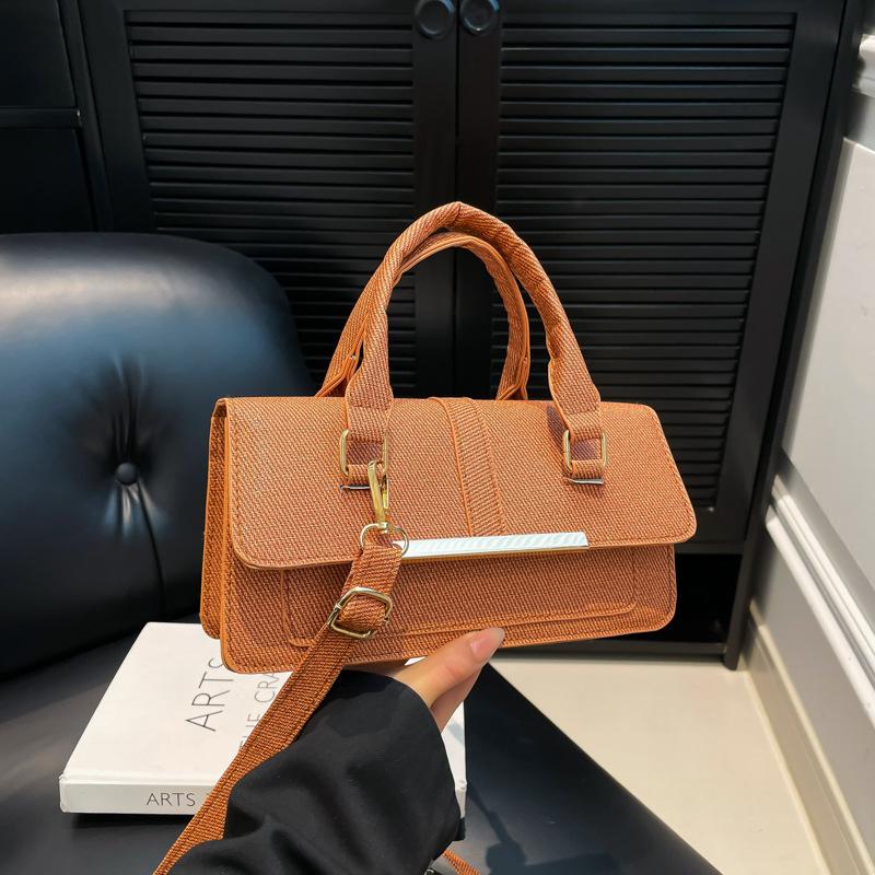 Simple Foreign Texture Bag Messenger Bag Women's 2025 Spring New Value Solid Color Shoulder Portable Small Square Bag