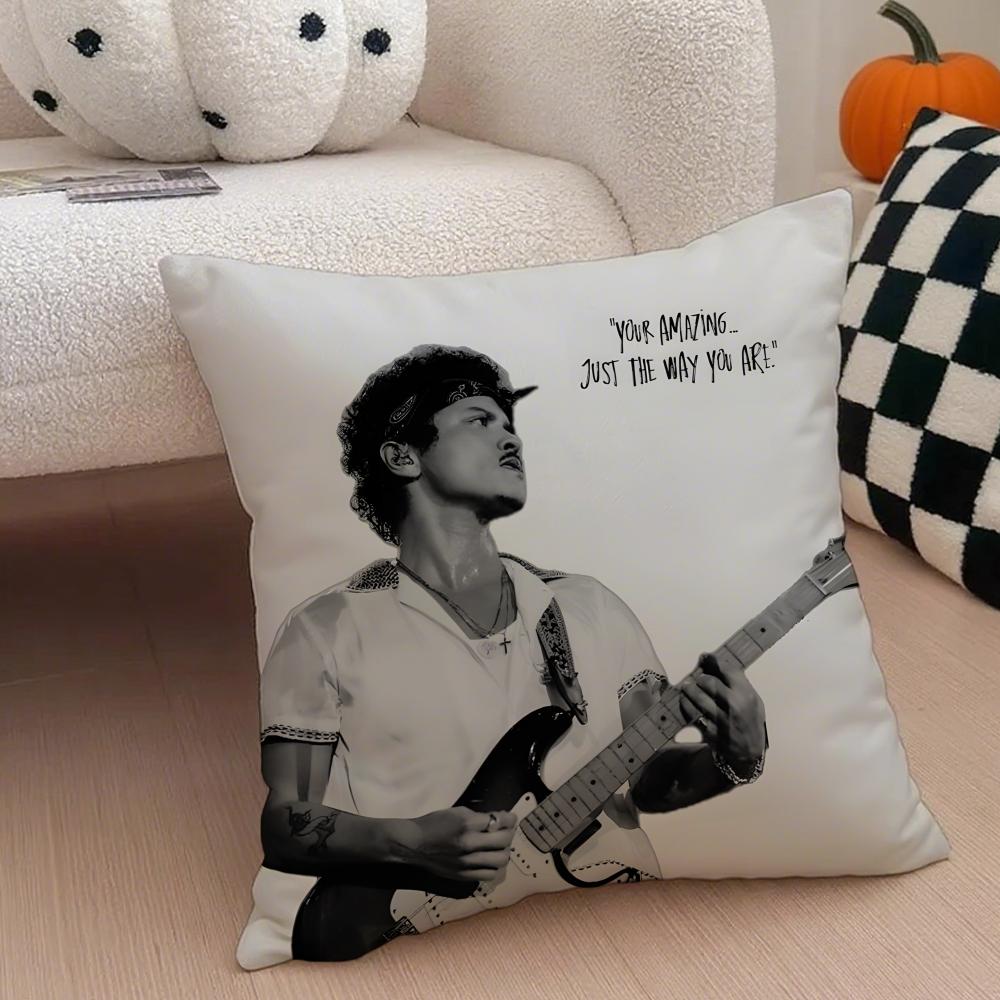 Charismatic BBruno Mars Groovy singer Cushion Cover Throw Pillow Cover Hidden Button Durable Polyester Chair Cushion 30X30cm