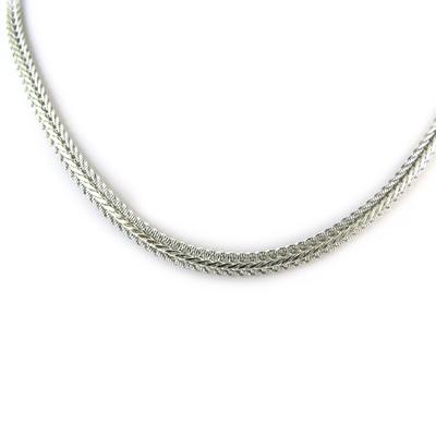 [N3607] - Silver 'Choreography' Necklace