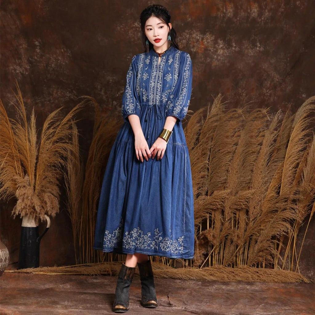 Johnature Niche Cotton Embroidery Frenulum Solid Color A-Line Dress Woman Spring Half Sleeve V-Neck Dress