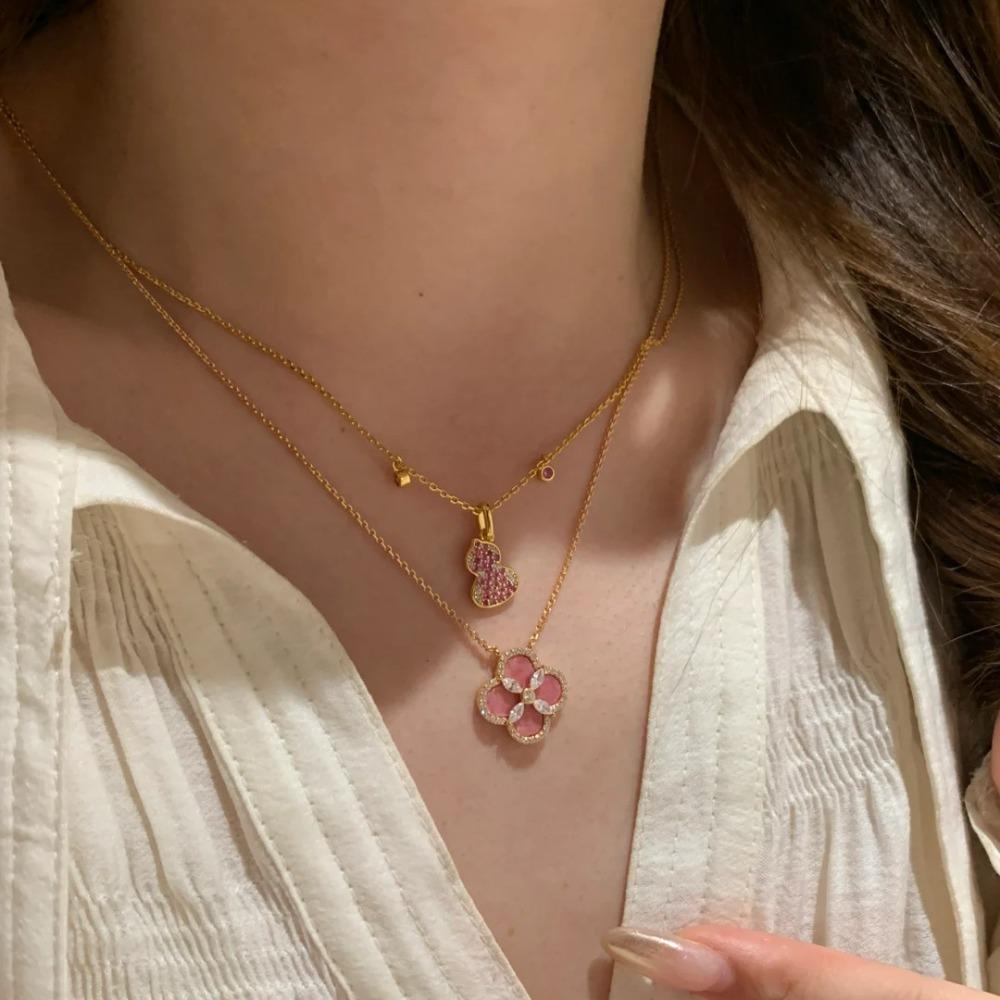 Doppelseitiges Diamant-Rosenrosa Kleeblatt Schmuckset für Damen Luxuriöses Armband Halskette Ohrringe