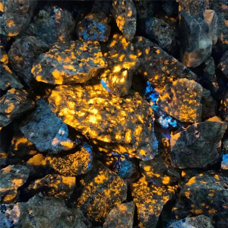 

500g Fluorescent Firestone Energy Qi Specimen Aquarium Home Decor Gemstone Crystal Ornament Fish Tank Ornamental Stone 500g (pack)