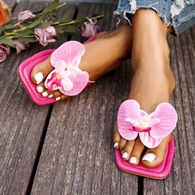 2025 Brand Shoes Female Pinch Toe Women's Slippers Outdoor Floral Summer Plus Size Beach Light Comfortable Flat Slippers