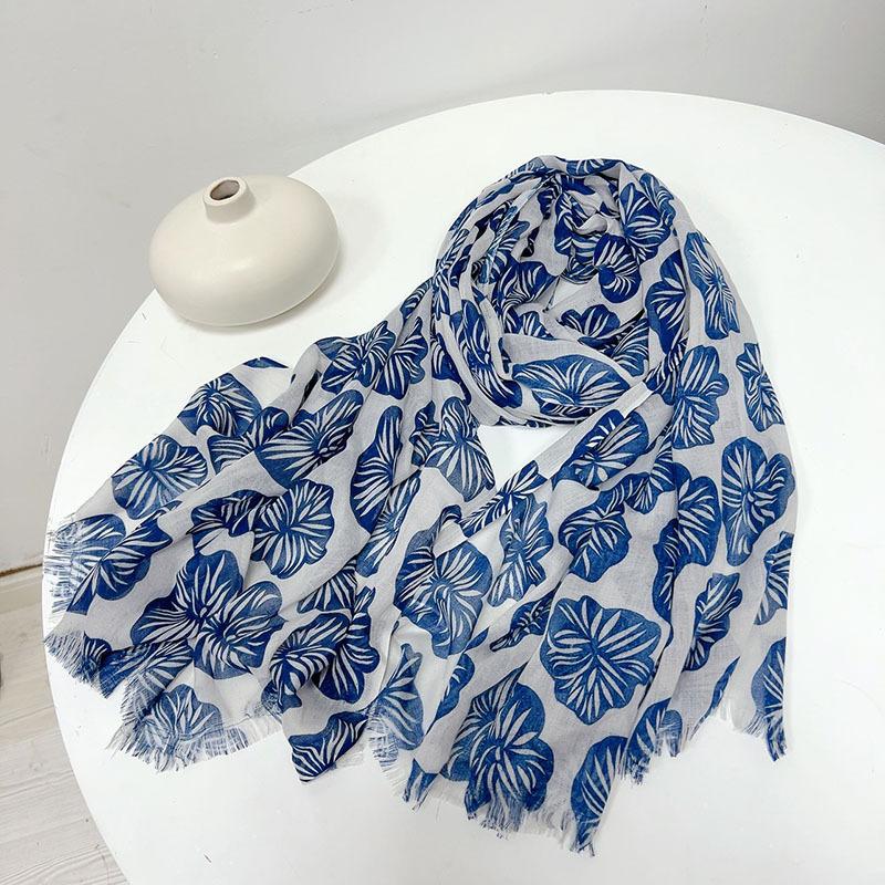 Spring and Autumn Neck Protection Summer Sunscreen Lightweight Soft Printed Scarf