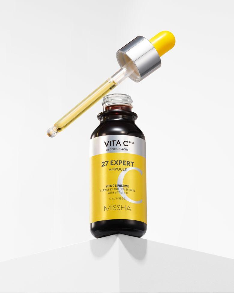 

MISSHA Vita C Plus Spot Correcting & Firming Ampoule Set – High Strength Vitamin C Brightening & Firming Duo