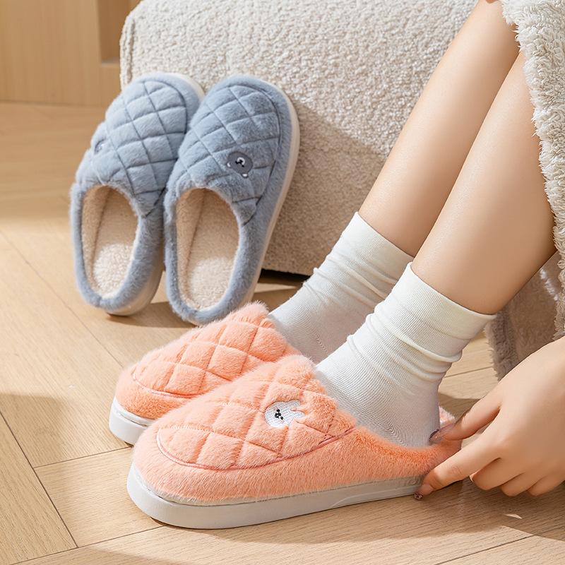 Cartoon pineapple type stepping on shit hair slippers autumn and winter indoor home hotel homestay couple cotton slippers