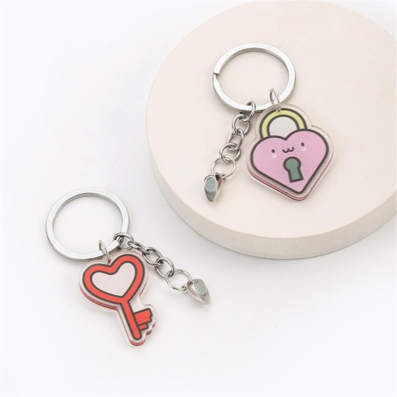 1 Pair Stylish Acrylic Magnetic Heart Pendant Keychain Couple Accessories Lightweight Keyring Valentines Day Gift
